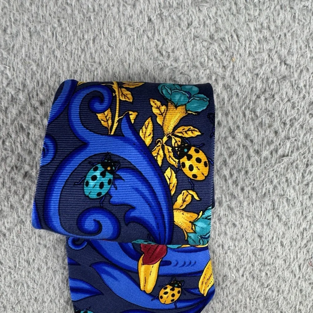 Vintage Gianni‎ Versace Neck Tie Hand Made Spain 100% Silk Ladybug Print Rare
